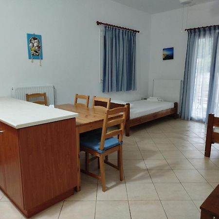 Riverside Αpartments Васілікі Екстер'єр фото